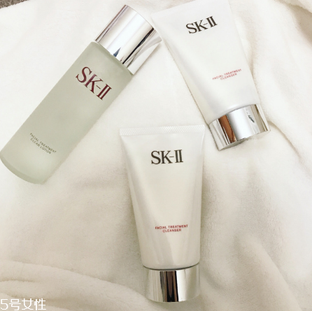 sk2洗面奶好用嗎？skii凈肌潔面乳
