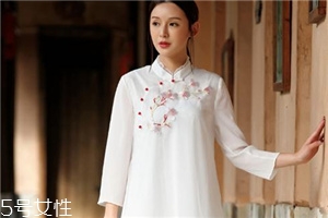 中國(guó)風(fēng)衣服怎么搭配？帶你演繹傳統(tǒng)之美