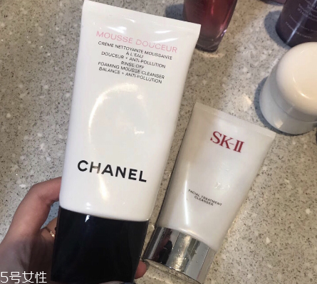 sk2氨基酸泡沫潔面乳霜好用嗎？最愛洗面奶