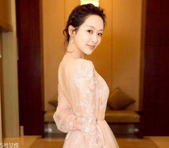 矮個(gè)子女生什么發(fā)型顯高？換個(gè)發(fā)型瞬間百變