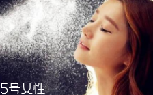 保濕爽膚水什么時候用？早中晚都必須用
