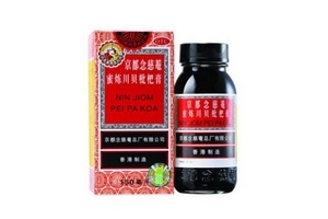 京都念慈庵川貝枇杷膏能沖水喝嗎？