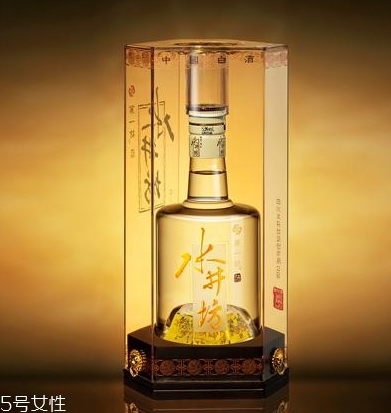 水井坊和五糧液哪個(gè)好？要看檔次和味道