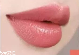 素顏適合什么顏色口紅？增添氣色又顯白