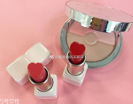 嬌蘭2018春季限量粉殼愛心型口紅色號試色 嬌蘭愛心型口紅價(jià)格