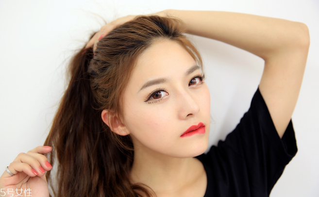 mac口紅哪個系列不干？美妝達人人手一只的口紅