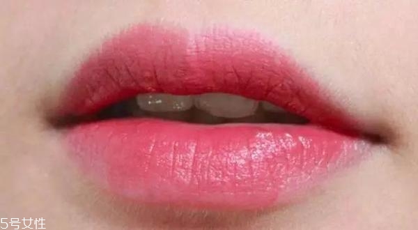 日常色口紅哪個牌子好？m字唇更好看