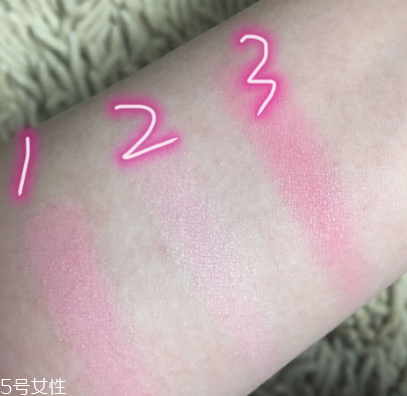 拜年妝適合什么唇色？這些口紅美出新氣色
