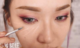 如何打造完美底妝？5步拯救手殘星人