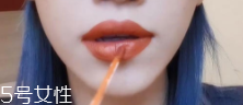 怎么變成櫻桃小嘴？大嘴唇變小攻略