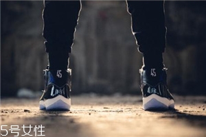 運(yùn)動(dòng)鞋和皮鞋的尺碼一樣嗎？皮鞋和運(yùn)動(dòng)鞋尺碼有差別