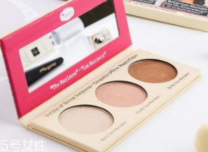 長臉型怎么打腮紅？視覺上縮短臉型