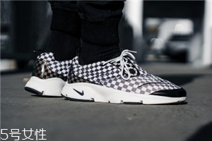 運(yùn)動(dòng)鞋鞋面發(fā)黃怎么辦？清洗方法要注意