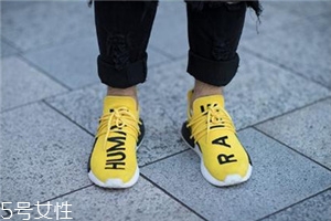 運(yùn)動(dòng)鞋鞋底變硬怎么辦？放太久或者已老化
