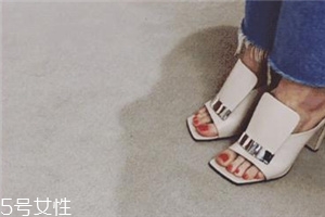 sergio rossi鞋子偏碼嗎？游走時(shí)尚尖端
