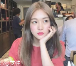 什么女孩適合不留劉海？圓臉妹子掀起劉海更適合你