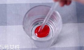 手工口紅怎么做？什么色號都隨你心思啦