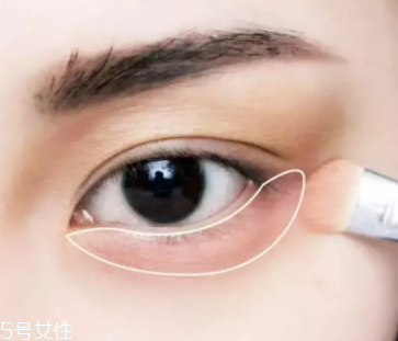 過年涂什么口紅？這些唇色讓親屬夸你好看