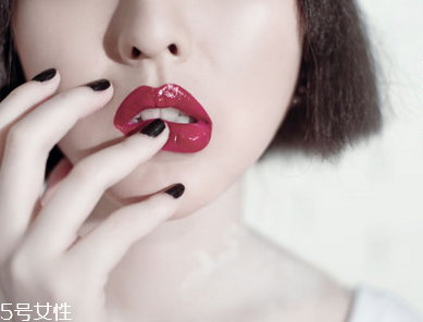 愛敬氣墊孕婦能用嗎？孕期使用化妝品要注意