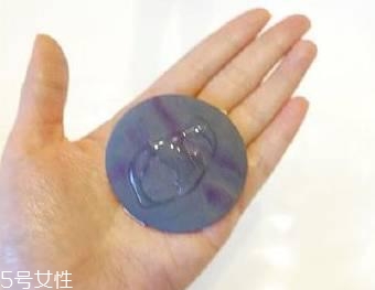 新買的氣墊粉撲要洗嗎？用久了一定要清洗