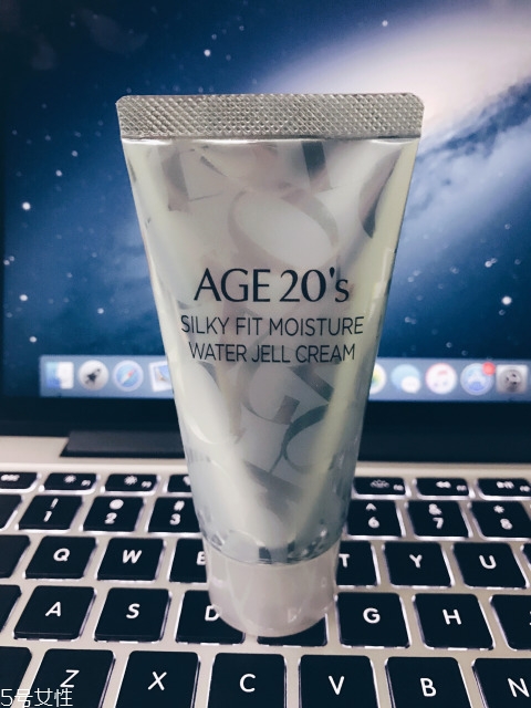 愛敬氣墊專柜多少錢？愛敬精華水粉霜?dú)鈮|bb