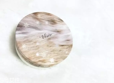 2018蜜粉餅?zāi)膫€(gè)牌子好？