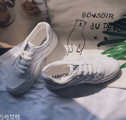 運(yùn)動(dòng)鞋鞋墊怎么清洗？非必要情況不用清洗