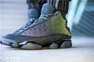 運動鞋氣墊咯吱的響怎么辦？可能是漏氣或者進(jìn)水了