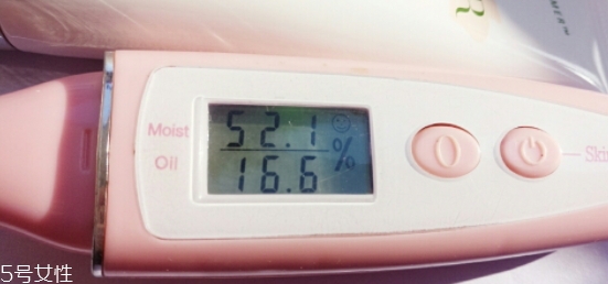 海藍(lán)之謎和sk2哪個(gè)好？從檔次膚質(zhì)適合情況比較
