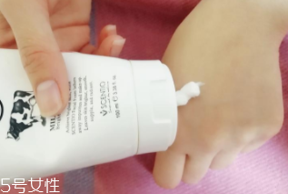 泰國(guó)BB洗面奶好用嗎？泰國(guó)Beauty Buffet洗面奶清潔度測(cè)評(píng)