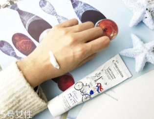 范爺同款法國(guó)大寶Embryolisse和大寶SOD蜜哪個(gè)好用？