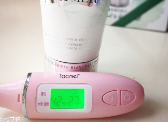 海藍(lán)之謎透潔面泡沫怎么用？璀璨凈透潔面泡沫