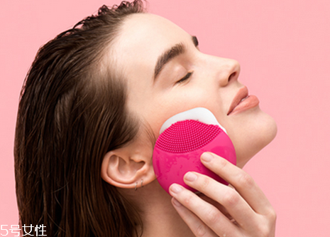 luna洗臉儀分幾種？foreo luna使用說明