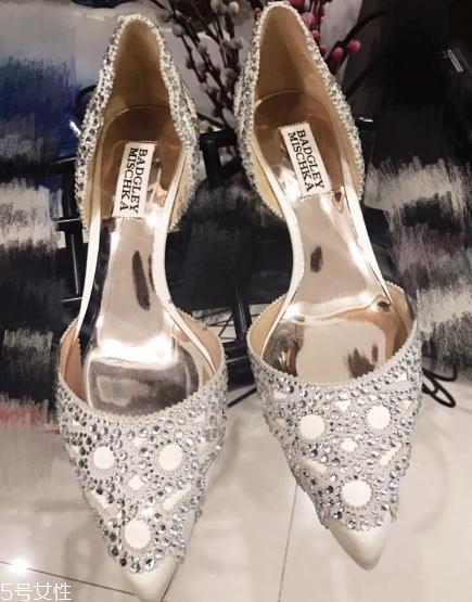badgley mischka是哪個(gè)國家的牌子？超級(jí)貌美的小眾婚鞋