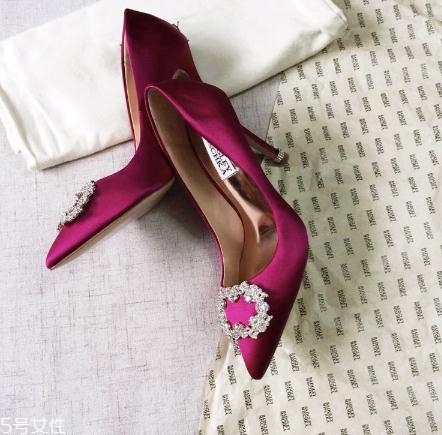 badgley mischka是奢侈品嗎？做最美最閃耀的新娘