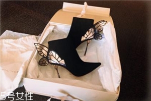 sophia webster是幾線品牌？童話里走出來(lái)的鞋子