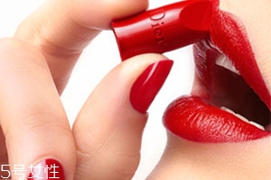 迪奧和圣羅蘭口紅哪個好？dior和ysl口紅對比