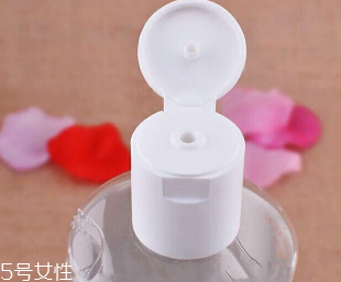 雅漾卸妝水敏感肌能用嗎？敏感肌慎用