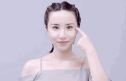 黃皮用什么顏色的腮紅？選擇與黃色互補(bǔ)的紫色