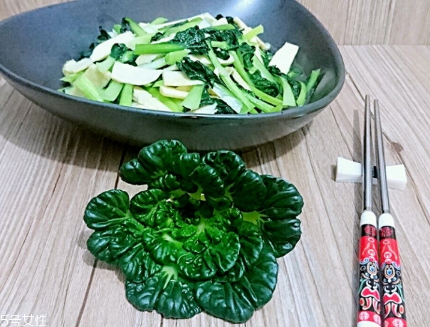 塔菜要焯水嗎？塔菜是不是苦的？