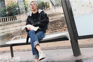 牛仔褲軟的好還是硬的好？適合自己的才是最好