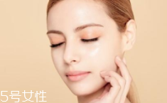 素顏霜前面用什么？妝前保養(yǎng)不可少