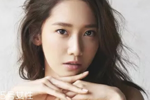 霧面妝和水光妝哪個(gè)好？水光妝更顯年輕