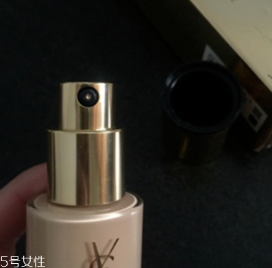 ysl圣羅蘭粉底液遮瑕效果好嗎？遮瑕強(qiáng)度不夠