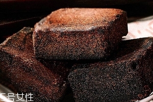 阿膠黑糖經(jīng)期可以喝嗎？最好少喝