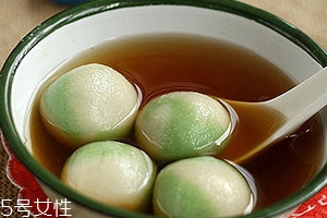 五仁湯圓餡怎么做好吃？不僅是月餅有五仁