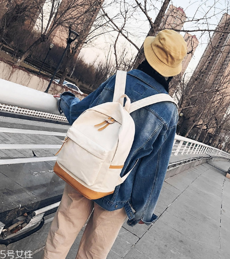 帆布包什么款式好看？這個春天一起文藝起來