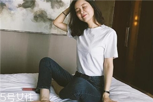 牛仔褲太長(zhǎng)怎么剪好看？褲子太長(zhǎng)別擔(dān)心