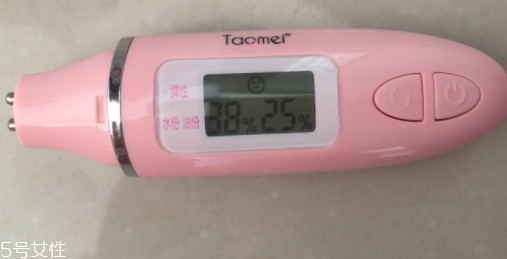 sisley希思黎和嬌蘭哪個好？