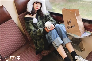 牛仔褲腰低了怎么加高？巧妙低腰變高腰